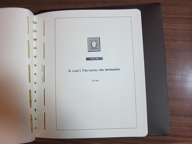 0015 (81).jpg -     Lote:    15      Marcofilia      Lotes Especiais       Descrição:      Portugal.   Colecção especializada de marcas numéricas das 1.ª e 2.ª reformas em selos de 25 reis, desde D. Maria II até D. Luís I, de frente. Lote a ver.        Lote       Valor Base:     &euro; 1.500,00     Valor Venda:     &euro; 3.000,00     